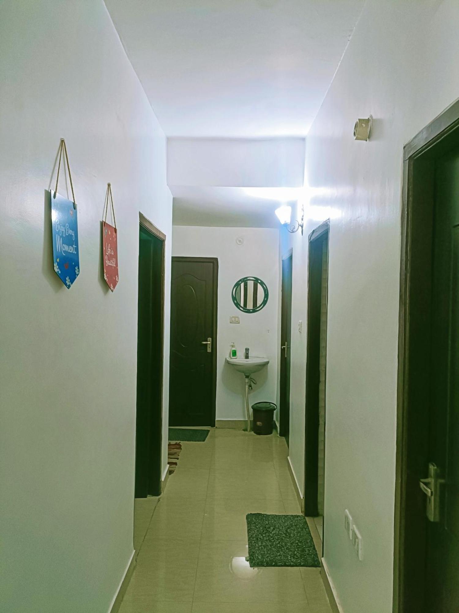 Pretty Garden View Apartment 3Bhk Furnished Flat Near Kashi Vishwanath Temple Varanasi Esterno foto