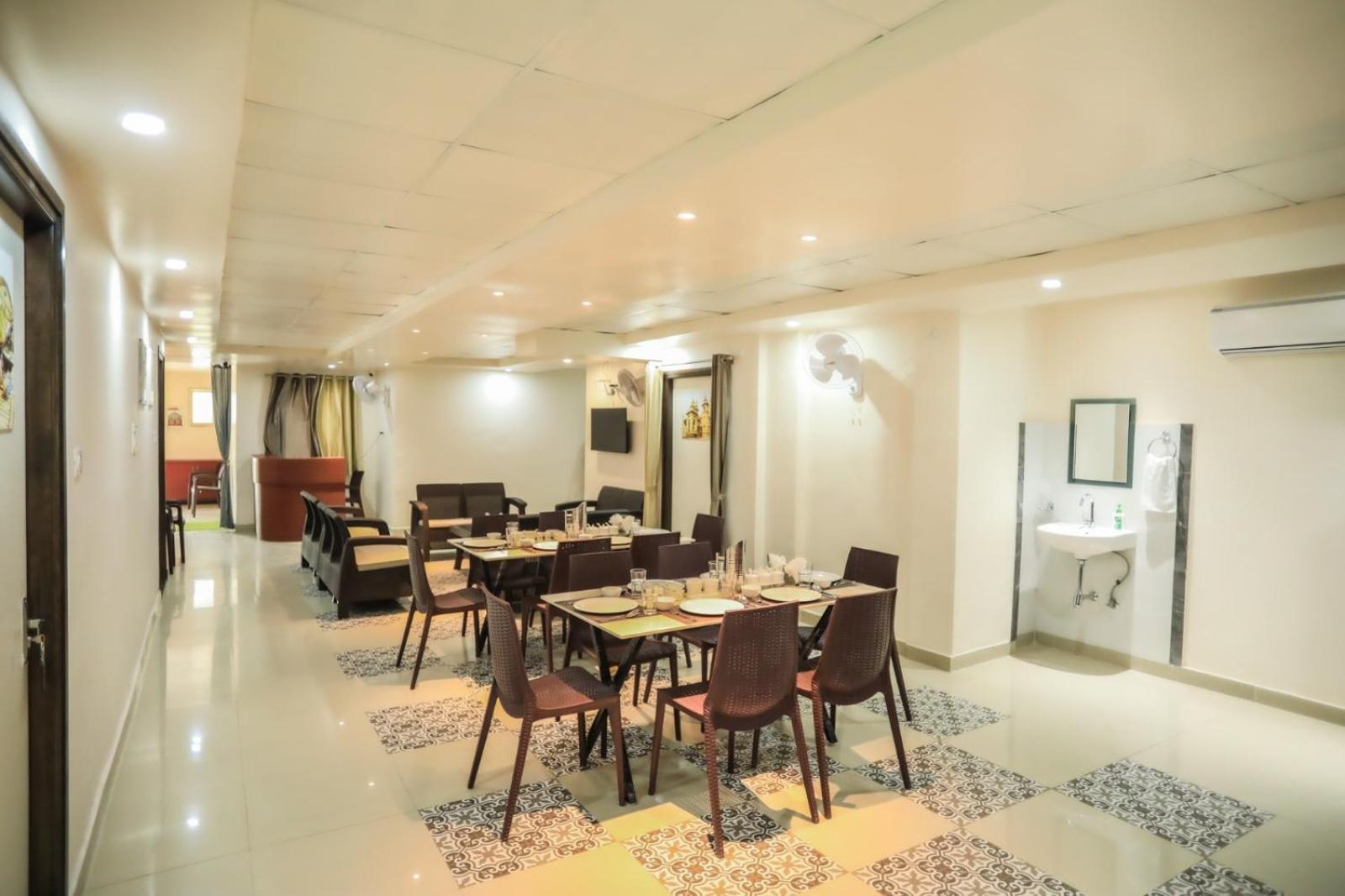 Pretty Garden View Apartment 3Bhk Furnished Flat Near Kashi Vishwanath Temple Varanasi Esterno foto