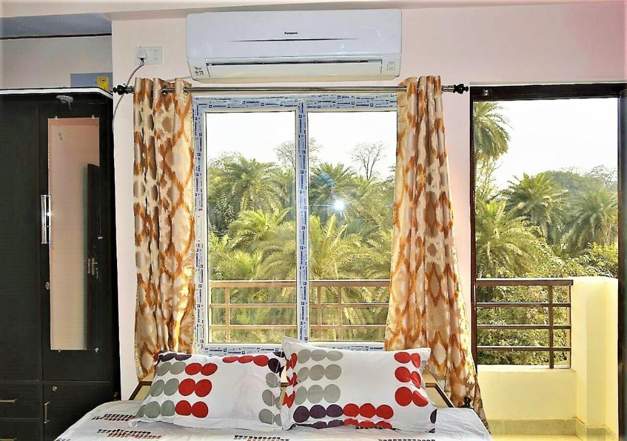 Pretty Garden View Apartment 3Bhk Furnished Flat Near Kashi Vishwanath Temple Varanasi Esterno foto