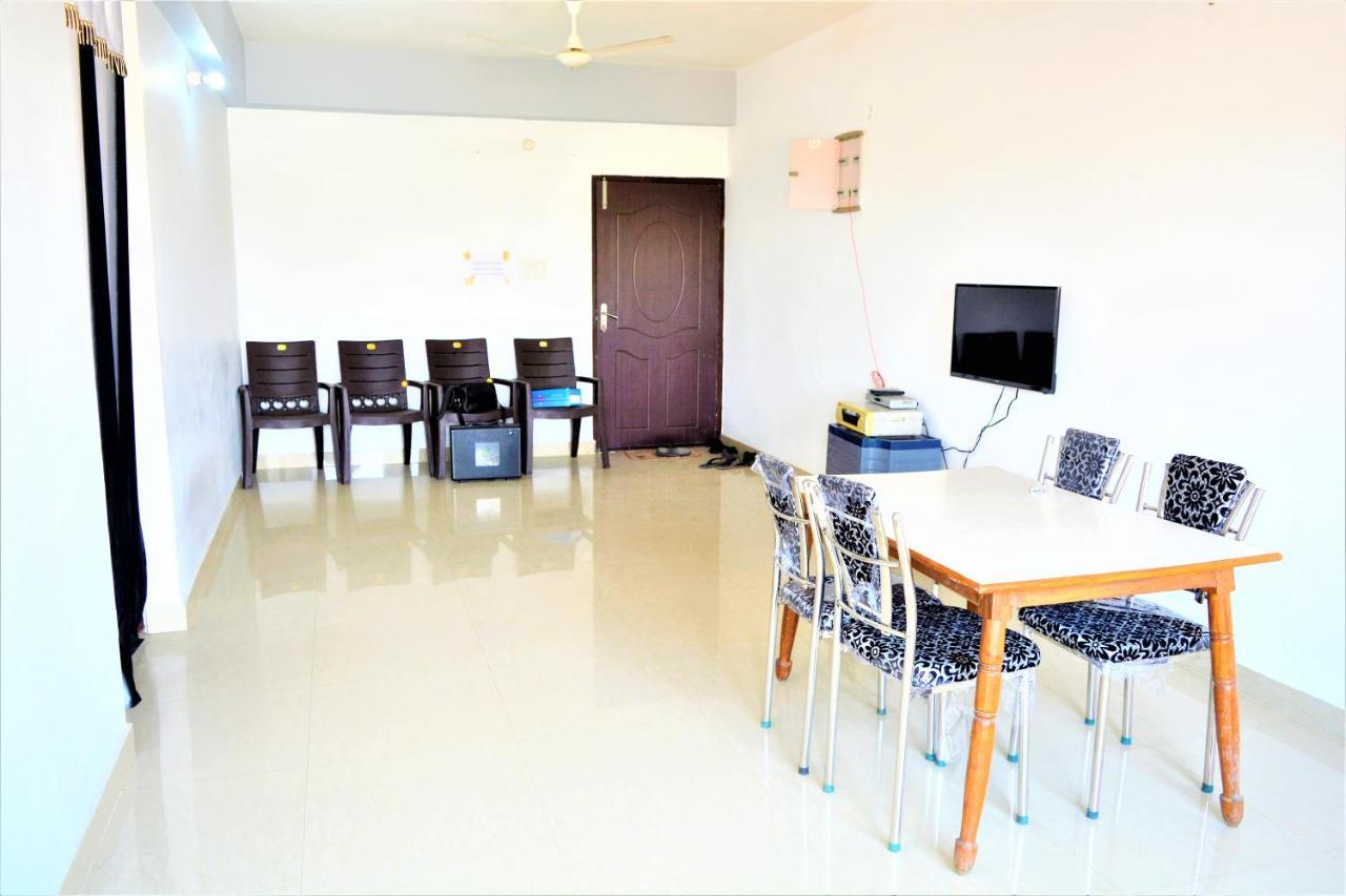 Pretty Garden View Apartment 3Bhk Furnished Flat Near Kashi Vishwanath Temple Varanasi Esterno foto